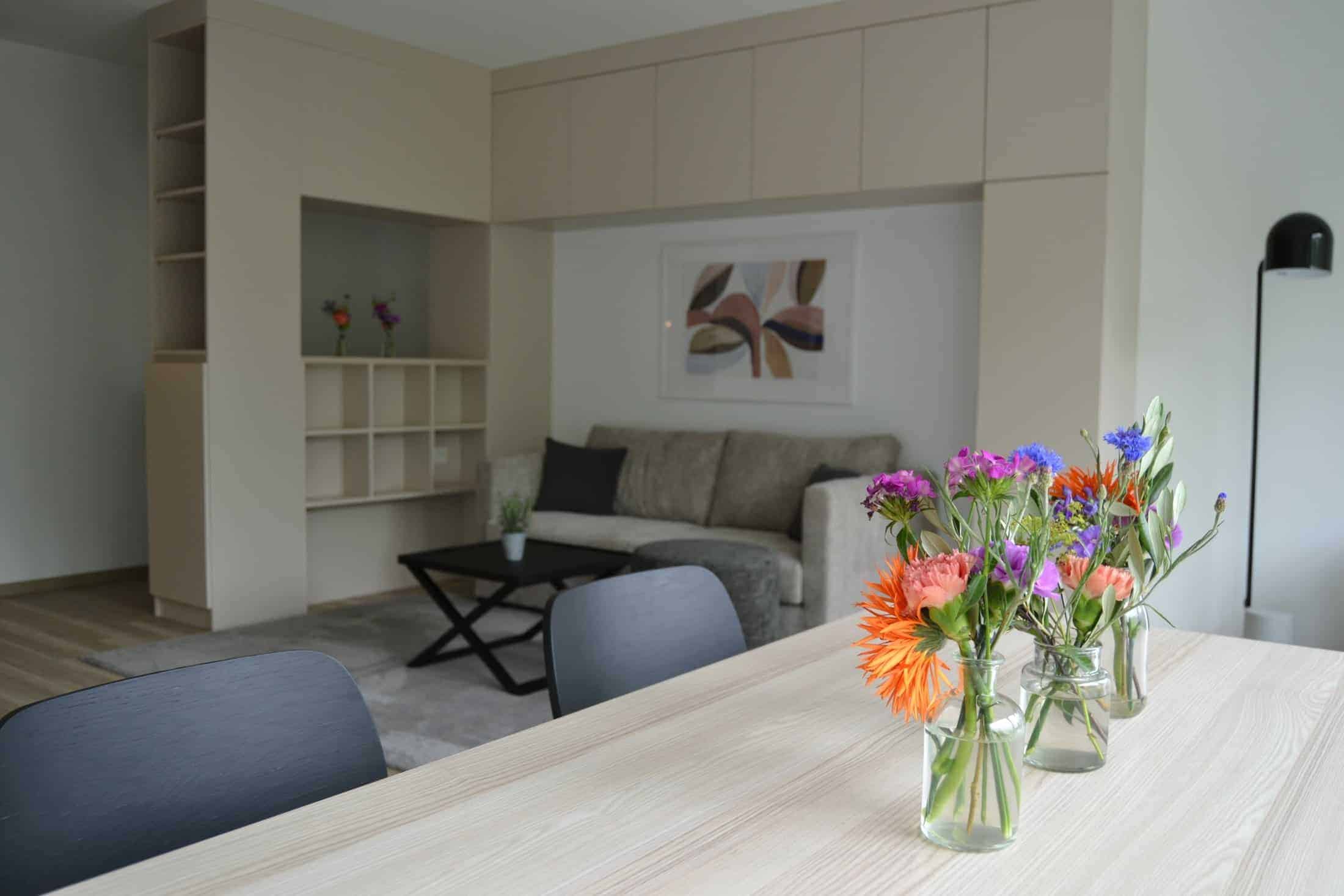 Essplatz im Roomments Studio
